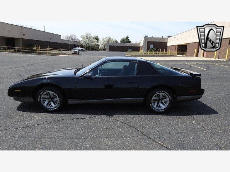 Thumbnail Photo undefined for 1992 Pontiac Firebird Coupe
